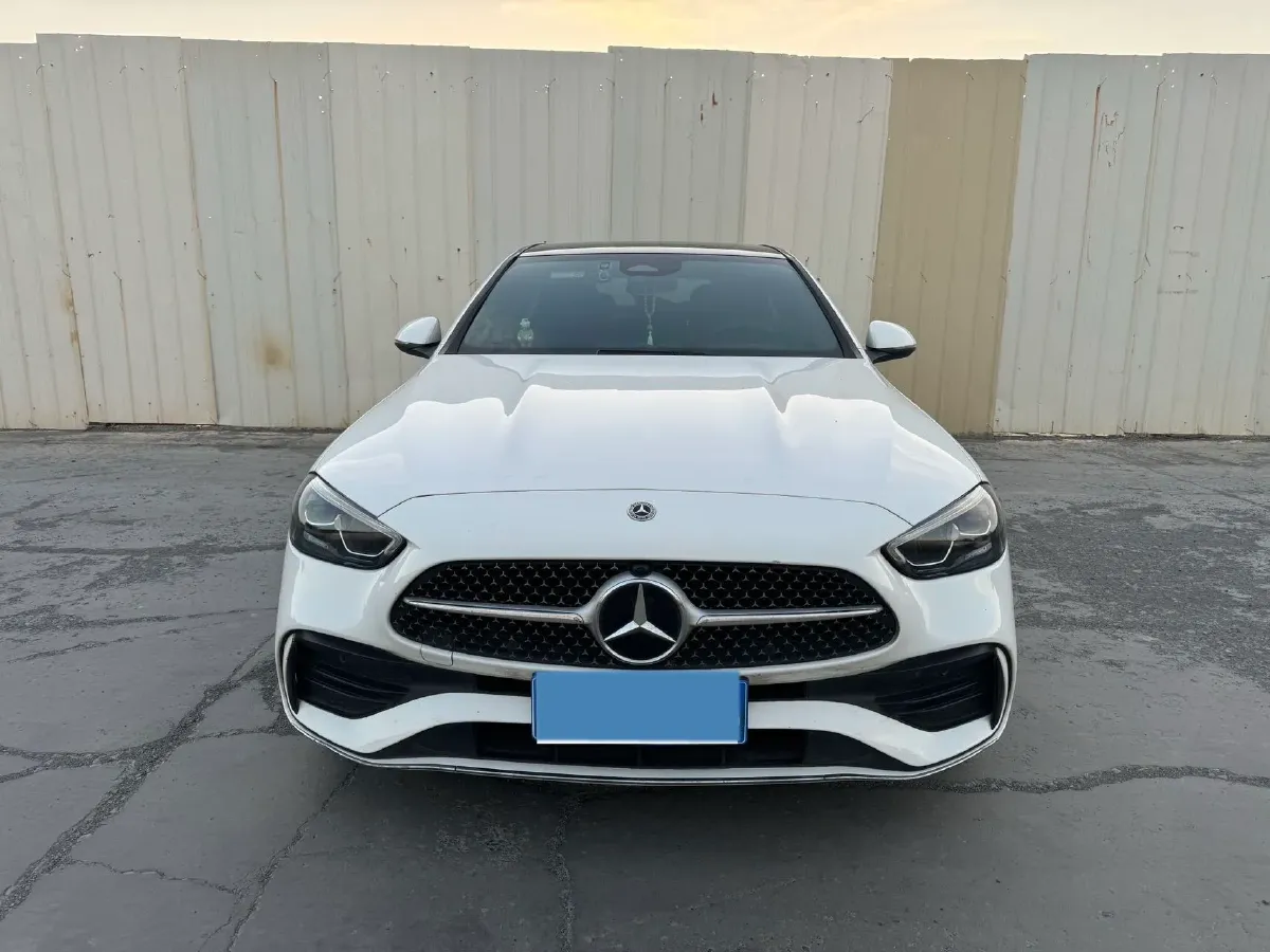 2022 Mercedes-Benz C Class 1.5T 204HP L4 9AT,autocango,china used car exporter,china ev exporter,chinese used car exporter,chinese used ev exporter
