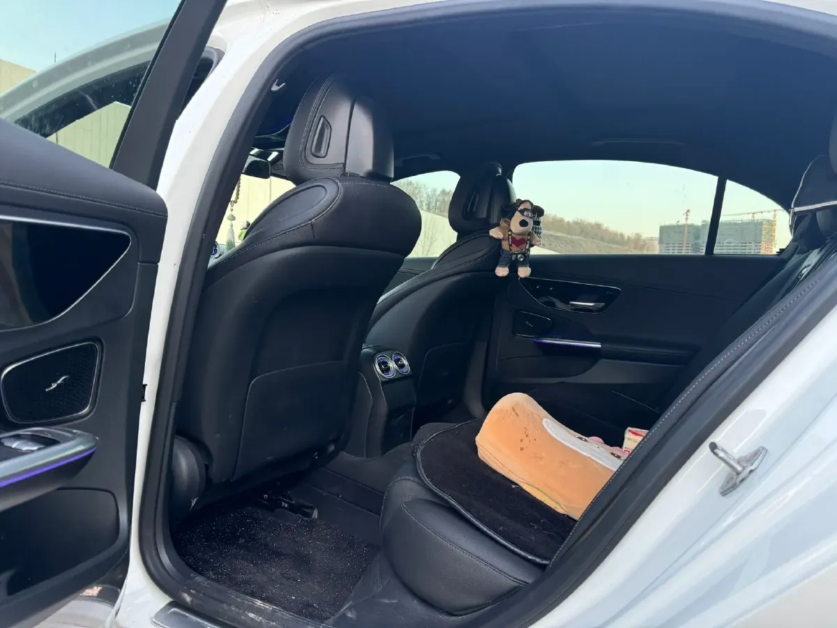 2022 Mercedes-Benz C Class 1.5T 204HP L4 9AT,autocango,china used car exporter,china ev exporter,chinese used car exporter,chinese used ev exporter