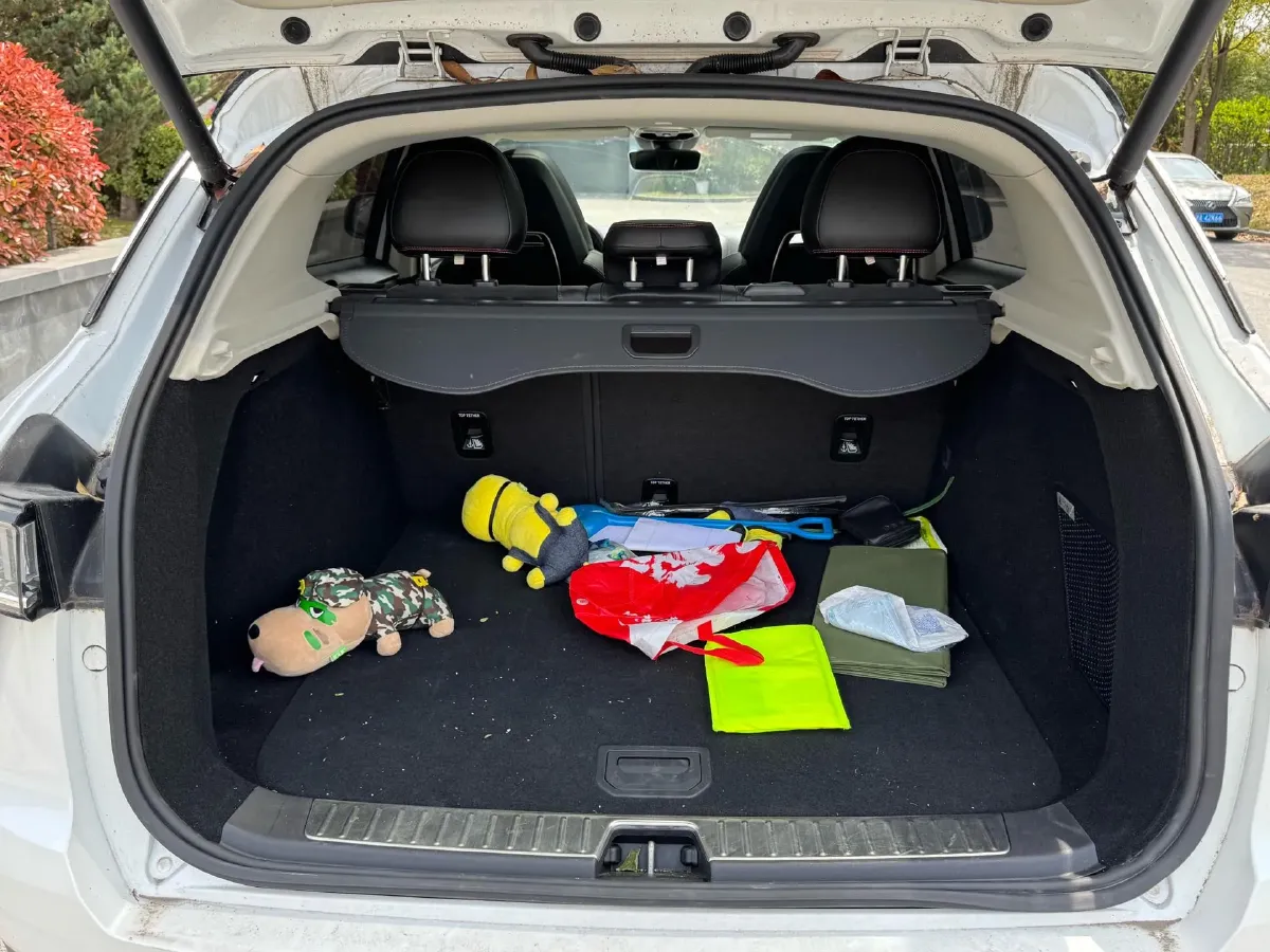 2019 LYNK&CO 01 2.0T 190HP L4 7DCT,autocango,china used car exporter,china ev exporter,chinese used car exporter,chinese used ev exporter