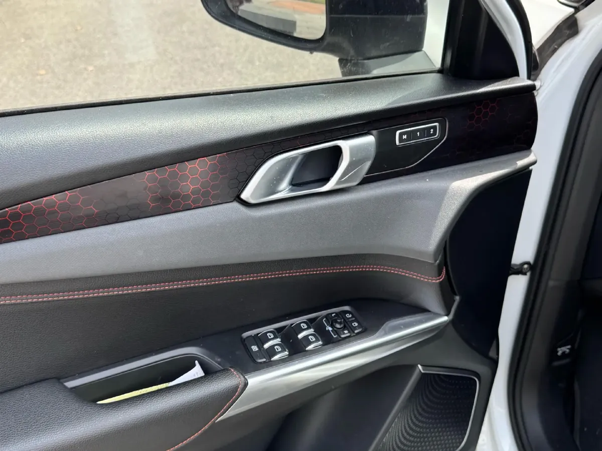 2019 LYNK&CO 01 2.0T 190HP L4 7DCT,autocango,china used car exporter,china ev exporter,chinese used car exporter,chinese used ev exporter