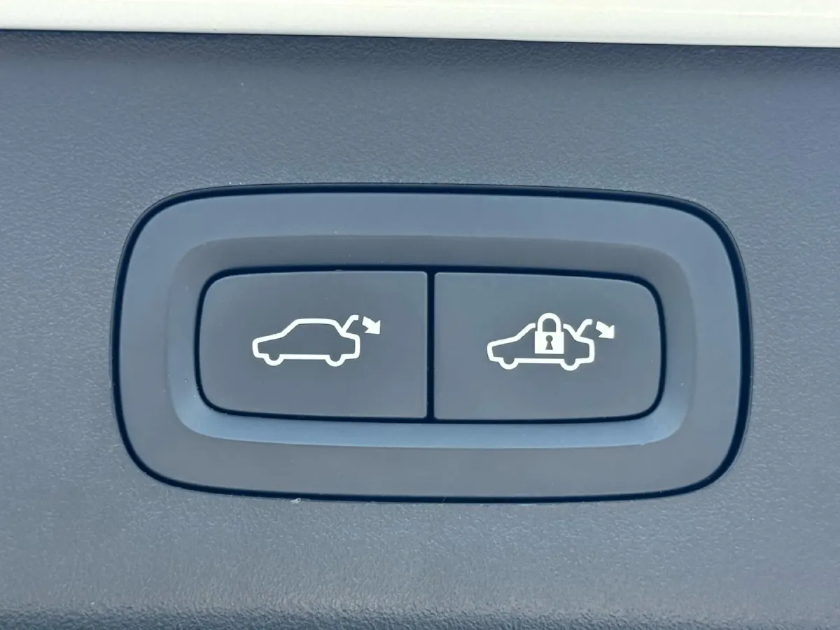 2019 LYNK&CO 01 2.0T 190HP L4 7DCT,autocango,china used car exporter,china ev exporter,chinese used car exporter,chinese used ev exporter