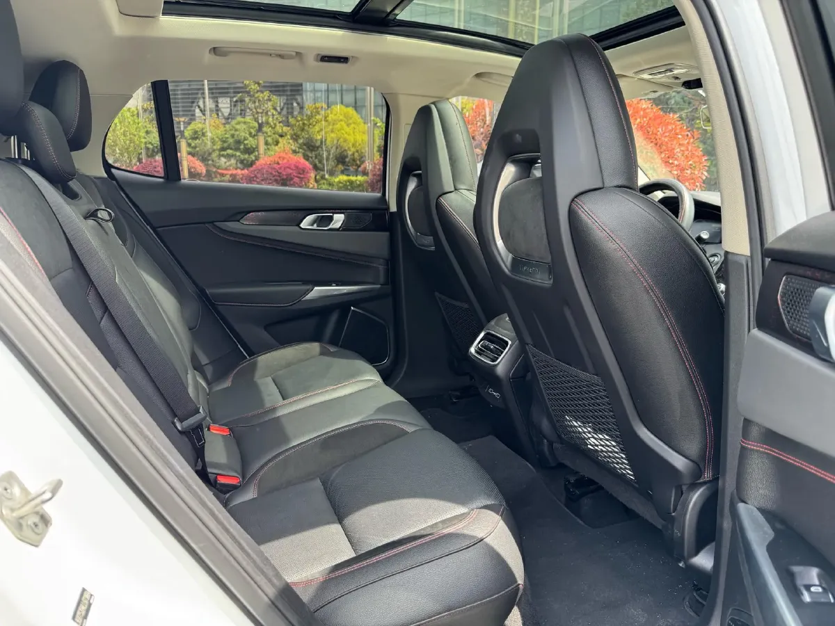 2019 LYNK&CO 01 2.0T 190HP L4 7DCT,autocango,china used car exporter,china ev exporter,chinese used car exporter,chinese used ev exporter