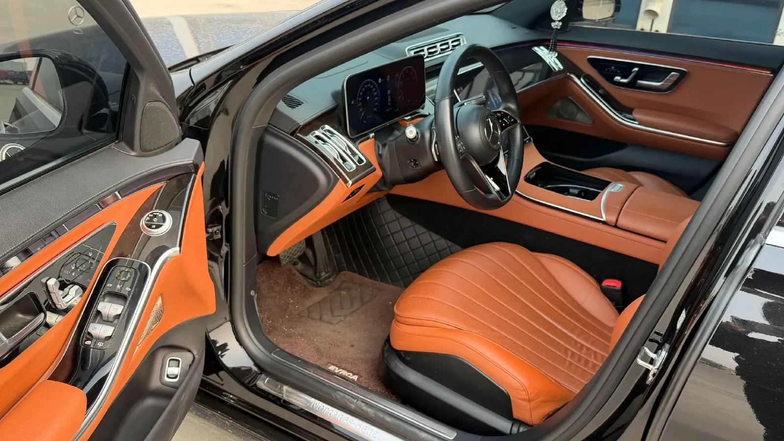 2022 Mercedes-Benz S Class 2.5T 367HP L6 9AT,autocango,china used car exporter,china ev exporter,chinese used car exporter,chinese used ev exporter