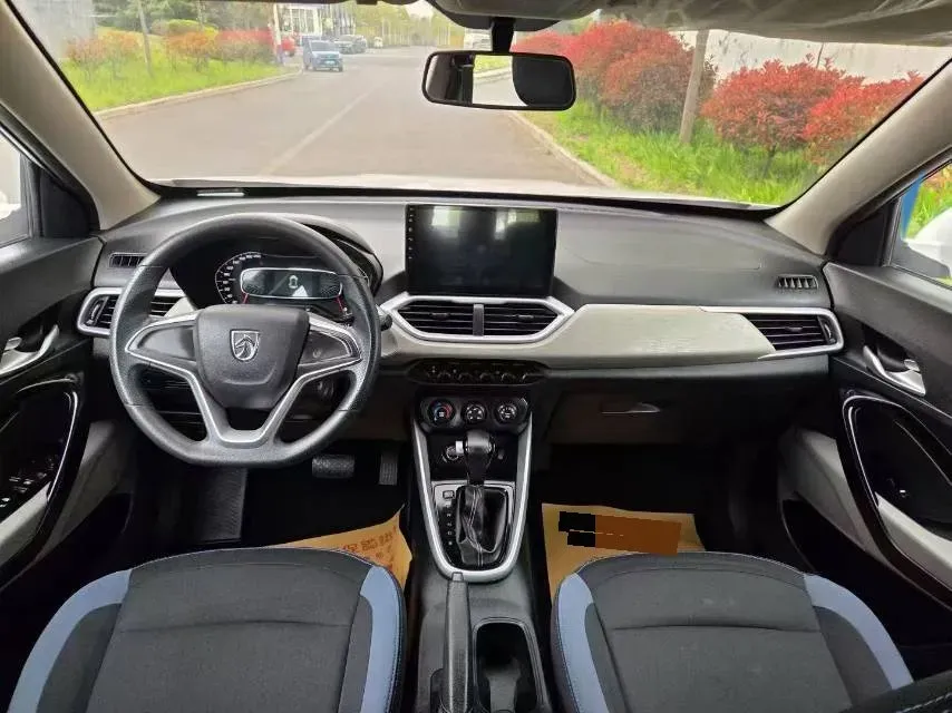 2021 BaoJun 510 1.5L 99HP L4 CVT,autocango,china used car exporter,china ev exporter,chinese used car exporter,chinese used ev exporter