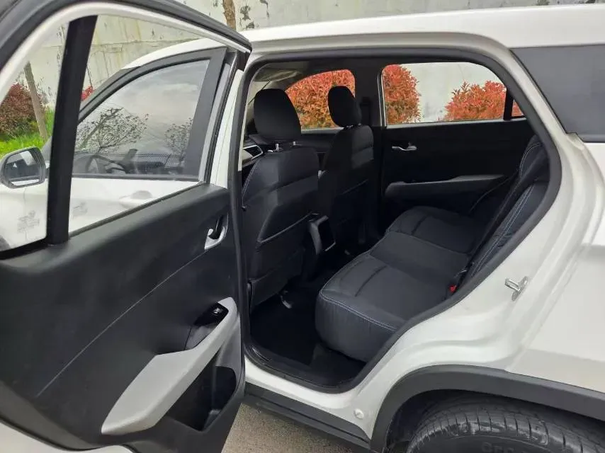 2021 BaoJun 510 1.5L 99HP L4 CVT,autocango,china used car exporter,china ev exporter,chinese used car exporter,chinese used ev exporter