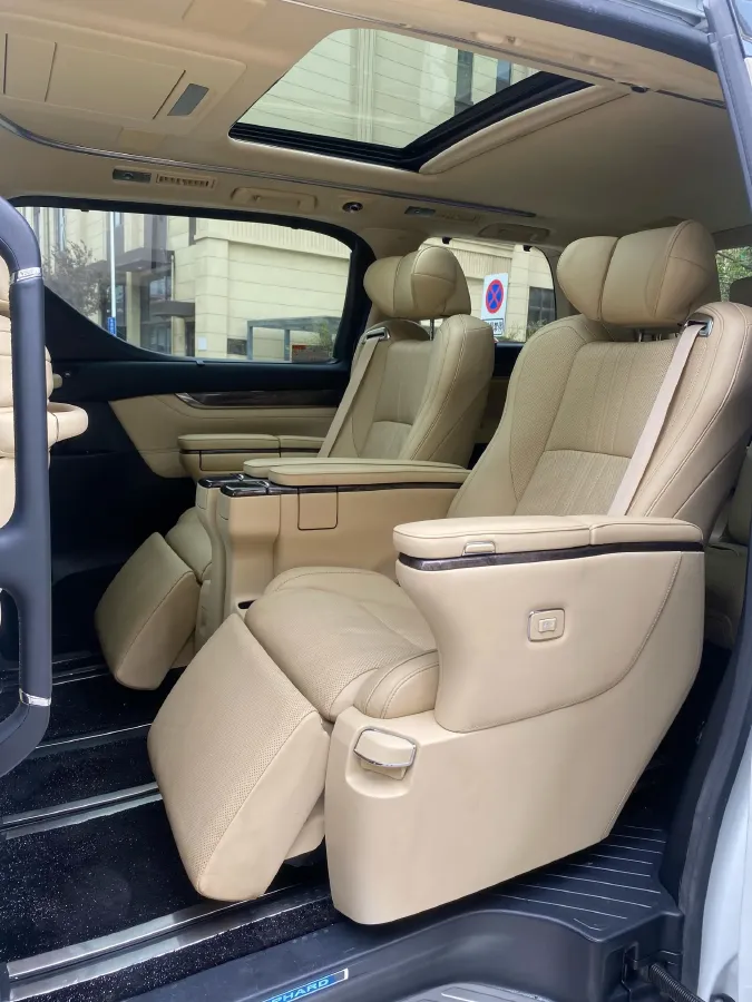 2018 Toyota Alphard 3.5L 301HP V6 8AT,autocango,china used car exporter,china ev exporter,chinese used car exporter,chinese used ev exporter