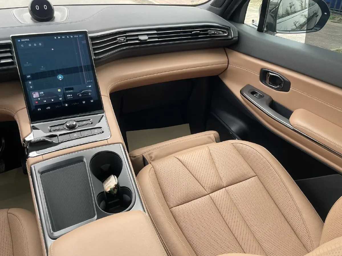 2020 NIO ES8 BEV 70KWH,autocango,china used car exporter,china ev exporter,chinese used car exporter,chinese used ev exporter