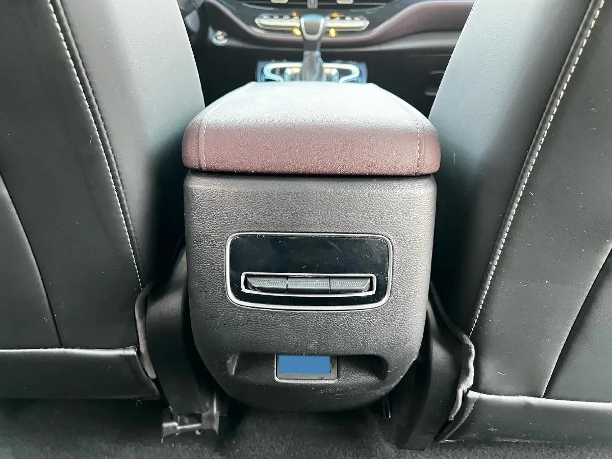 2023 GAC Trumpchi M6 1.5T 177HP L4 7DCT,autocango,china used car exporter,china ev exporter,chinese used car exporter,chinese used ev exporter