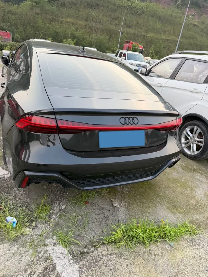 2021 Audi A7 2.0T 245HP L4 7DCT,autocango,china used car exporter,china ev exporter,chinese used car exporter,chinese used ev exporter