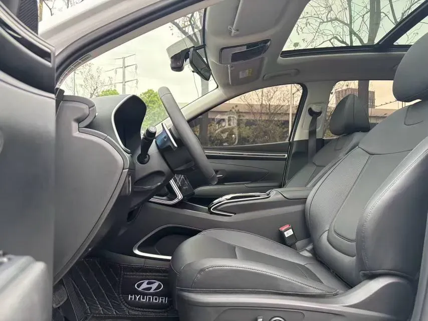 2021 Hyundai Tucson 1.5T 200HP L4 7DCT,autocango,china used car exporter,china ev exporter,chinese used car exporter,chinese used ev exporter