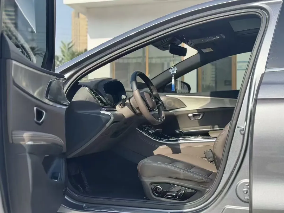 2021 BYD Han BEV 64.8KWH,autocango,china used car exporter,china ev exporter,chinese used car exporter,chinese used ev exporter