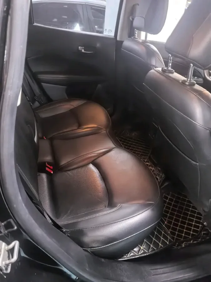 2018 Isuzu Mu-X 1.9T 163HP L4 6AT,autocango,china used car exporter,china ev exporter,chinese used car exporter,chinese used ev exporter