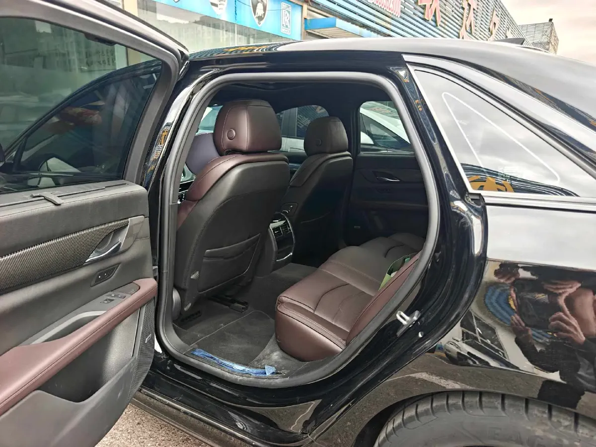 2023 Cadillac CT6 2.0T 237HP L4 10AT,autocango,china used car exporter,china ev exporter,chinese used car exporter,chinese used ev exporter