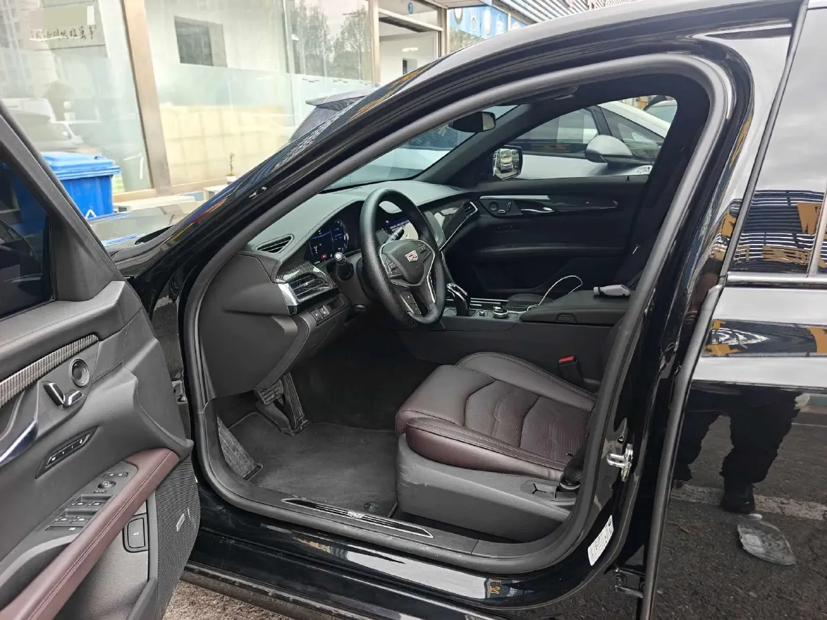 2023 Cadillac CT6 2.0T 237HP L4 10AT,autocango,china used car exporter,china ev exporter,chinese used car exporter,chinese used ev exporter