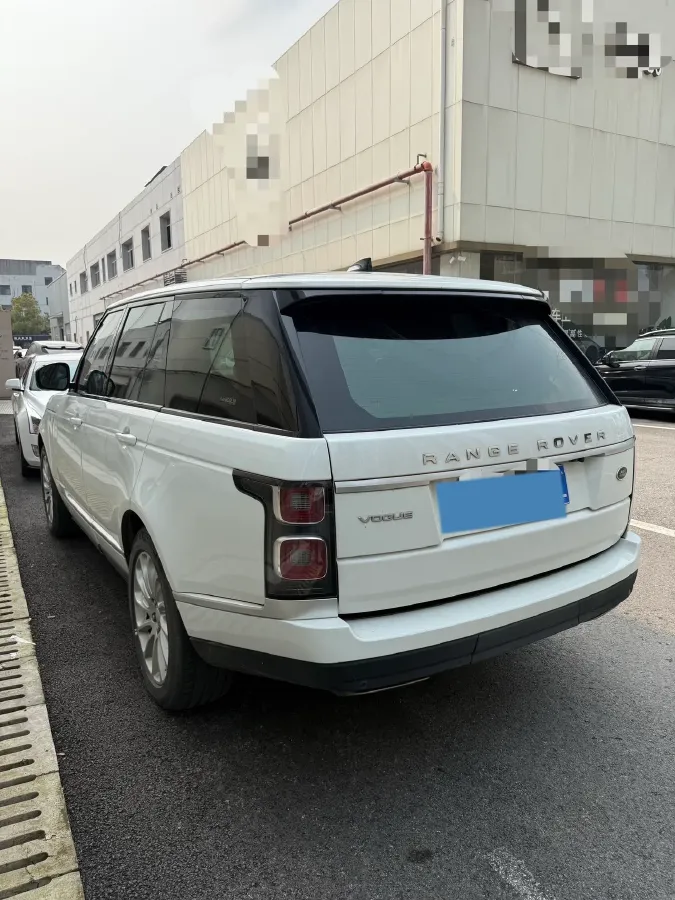2018 Land Rover Range Rover Evoque 2.0T 241HP L4 9AT,autocango,china used car exporter,china ev exporter,chinese used car exporter,chinese used ev exporter