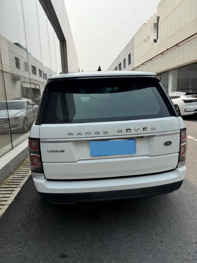 2018 Land Rover Range Rover Evoque 2.0T 241HP L4 9AT,autocango,china used car exporter,china ev exporter,chinese used car exporter,chinese used ev exporter
