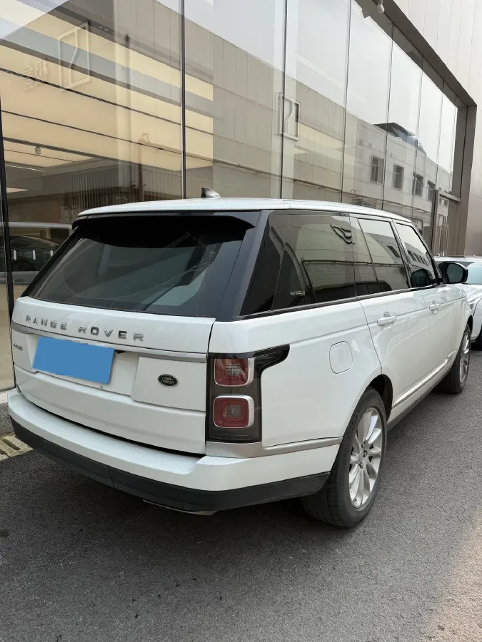 2018 Land Rover Range Rover Evoque 2.0T 241HP L4 9AT,autocango,china used car exporter,china ev exporter,chinese used car exporter,chinese used ev exporter