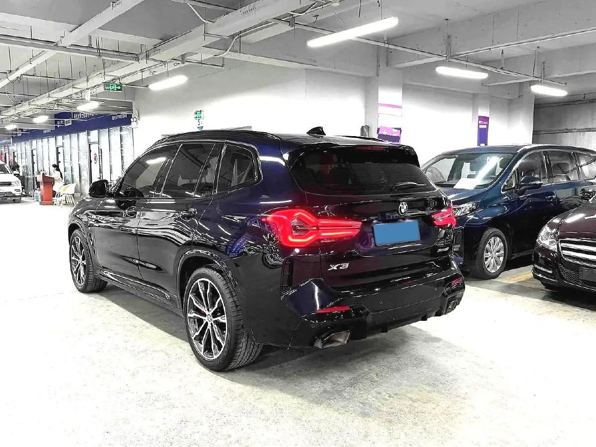 2022 BMW X3 2.0T 252HP L4 8AT,autocango,china used car exporter,china ev exporter,chinese used car exporter,chinese used ev exporter