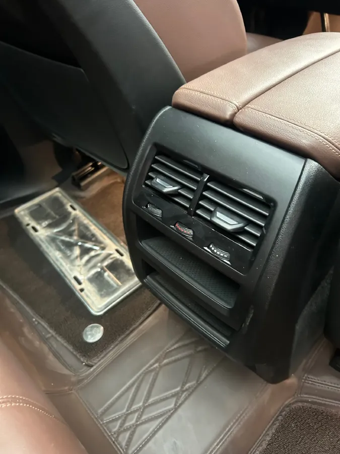 2021 BMW X5 2.0T 265HP L4 8AT,autocango,china used car exporter,china ev exporter,chinese used car exporter,chinese used ev exporter