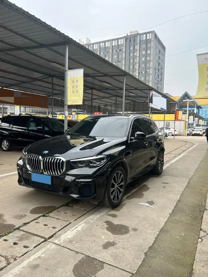2021 BMW X5 2.0T 265HP L4 8AT,autocango,china used car exporter,china ev exporter,chinese used car exporter,chinese used ev exporter