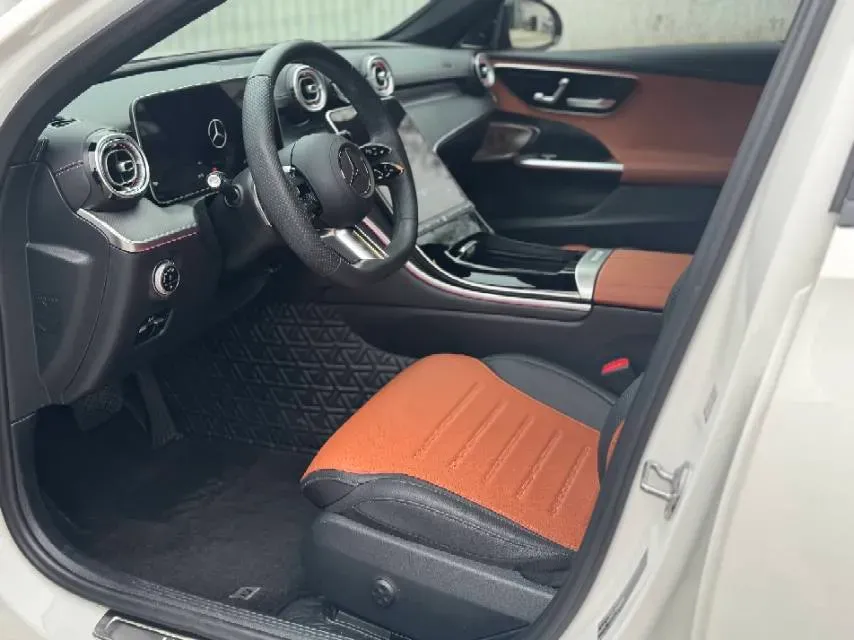 2023 Mercedes-Benz C Class 1.5T 204HP L4 9AT,autocango,china used car exporter,china ev exporter,chinese used car exporter,chinese used ev exporter