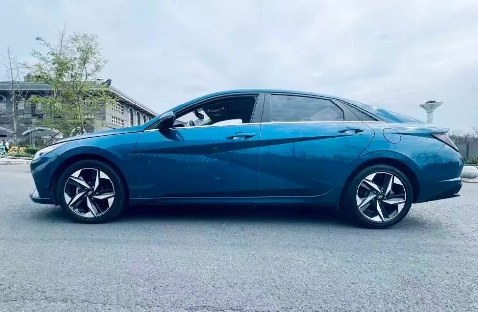 2021 Hyundai Elantra 1.5L 115HP L4 CVT,autocango,china used car exporter,china ev exporter,chinese used car exporter,chinese used ev exporter