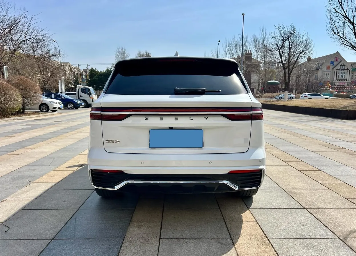 2021 Geely Monjaro 2.0T 218HP L4 7DCT,autocango,china used car exporter,china ev exporter,chinese used car exporter,chinese used ev exporter