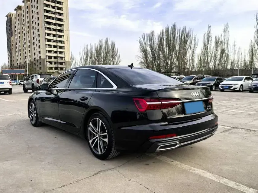 2020 Audi A6L 2.0T 224HP L4 7DCT,autocango,china used car exporter,china ev exporter,chinese used car exporter,chinese used ev exporter