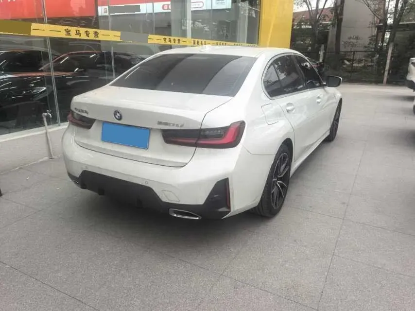 2023 BMW 3 Series 2.0T 156HP L4 8AT,autocango,china used car exporter,china ev exporter,chinese used car exporter,chinese used ev exporter