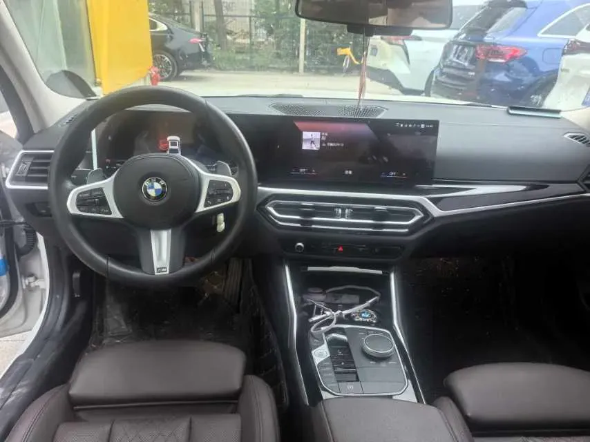 2023 BMW 3 Series 2.0T 156HP L4 8AT,autocango,china used car exporter,china ev exporter,chinese used car exporter,chinese used ev exporter