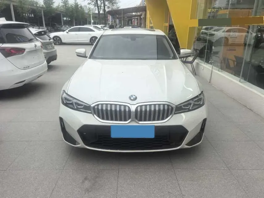2023 BMW 3 Series 2.0T 156HP L4 8AT,autocango,china used car exporter,china ev exporter,chinese used car exporter,chinese used ev exporter