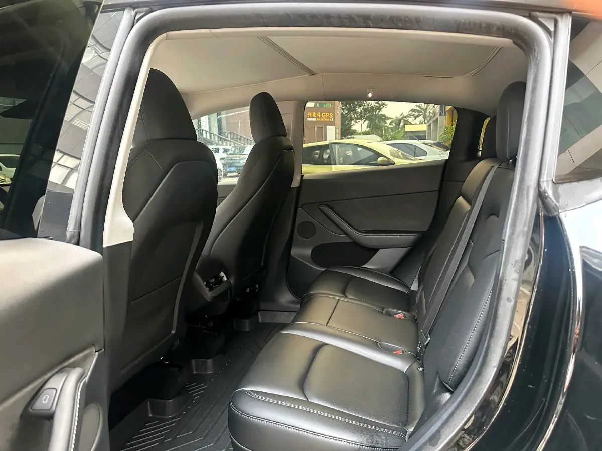 2024 Mercedes-Benz E Class 2.0T 258HP L4 9AT,autocango,china used car exporter,china ev exporter,chinese used car exporter,chinese used ev exporter