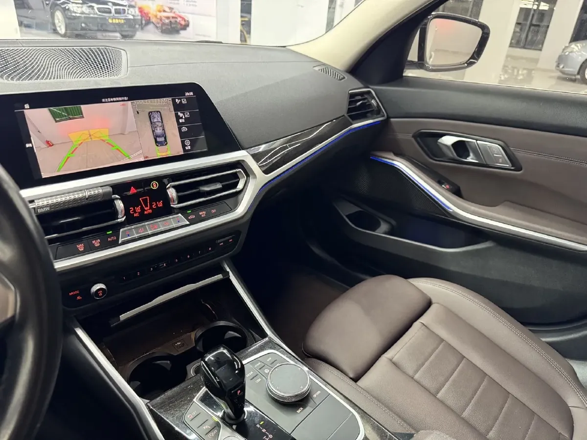 2020 BMW 3 Series 2.0T 184HP L4 8AT,autocango,china used car exporter,china ev exporter,chinese used car exporter,chinese used ev exporter