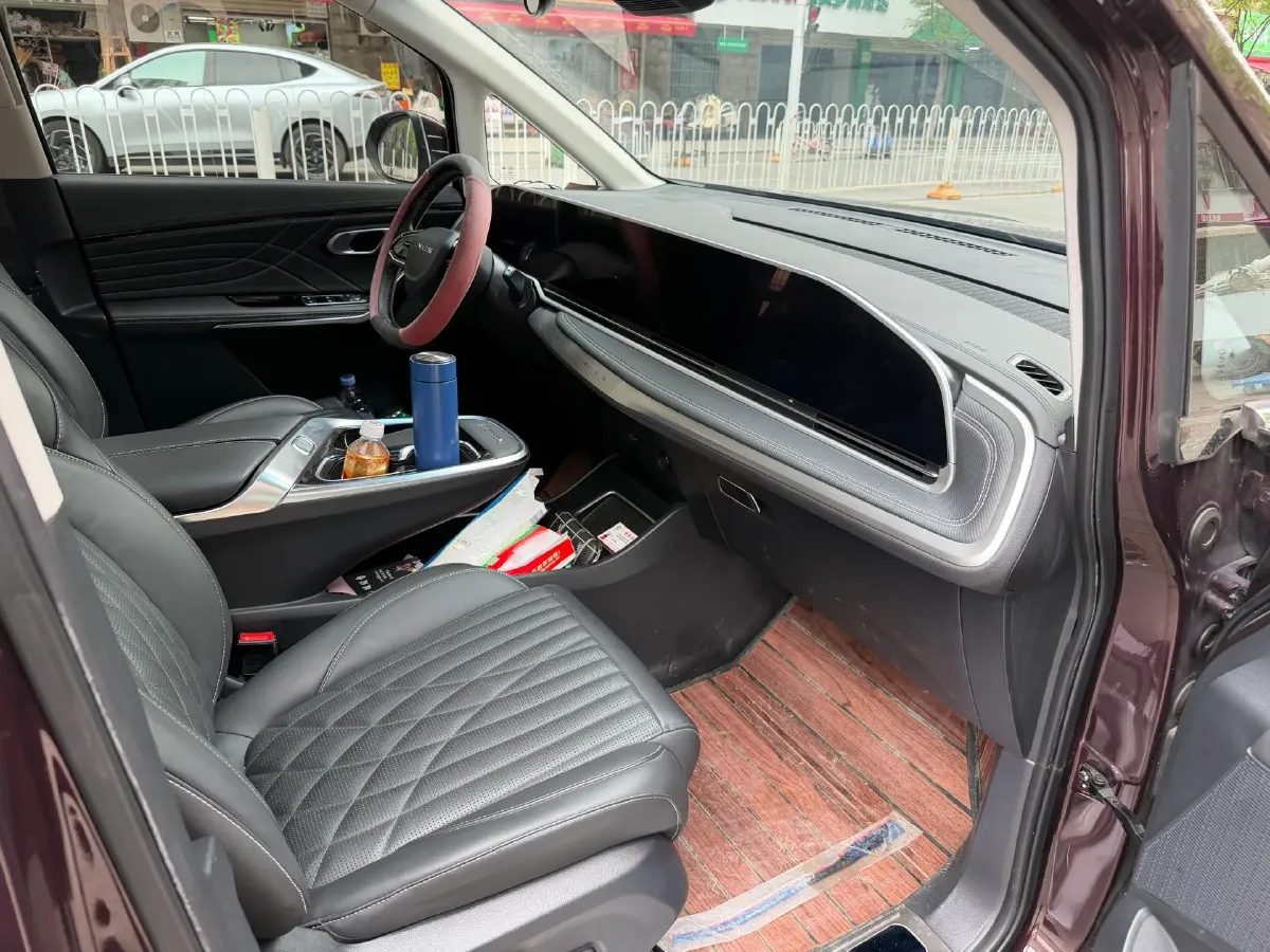 2022 MAXUS G90 2.0T 234HP L4 8AT,autocango,china used car exporter,china ev exporter,chinese used car exporter,chinese used ev exporter