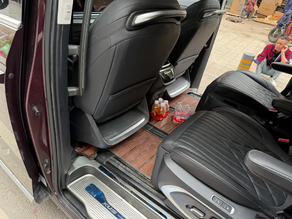 2022 MAXUS G90 2.0T 234HP L4 8AT,autocango,china used car exporter,china ev exporter,chinese used car exporter,chinese used ev exporter