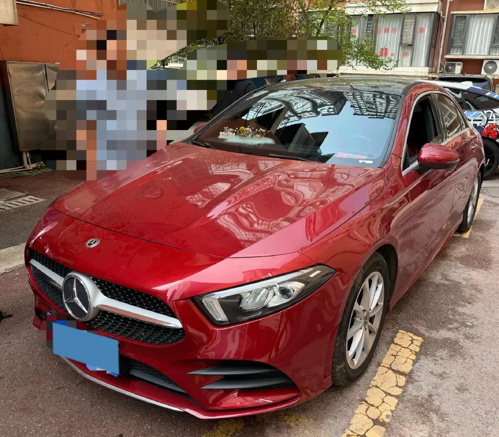 2020 Mercedes-Benz A Class 1.3T 163HP L4 7DCT,autocango,china used car exporter,china ev exporter,chinese used car exporter,chinese used ev exporter