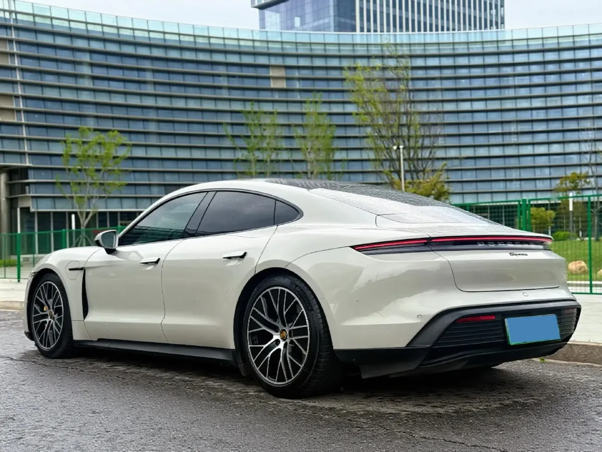 2022 Porsche Taycan 2AT BEV 79.2KWH,autocango,china used car exporter,china ev exporter,chinese used car exporter,chinese used ev exporter