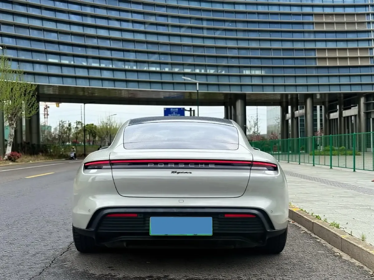 2022 Porsche Taycan 2AT BEV 79.2KWH,autocango,china used car exporter,china ev exporter,chinese used car exporter,chinese used ev exporter