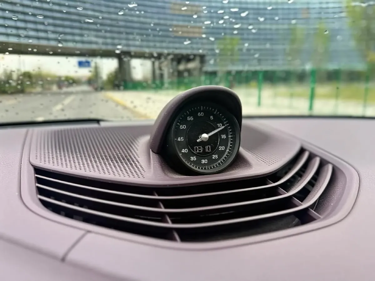 2022 Porsche Taycan 2AT BEV 79.2KWH,autocango,china used car exporter,china ev exporter,chinese used car exporter,chinese used ev exporter