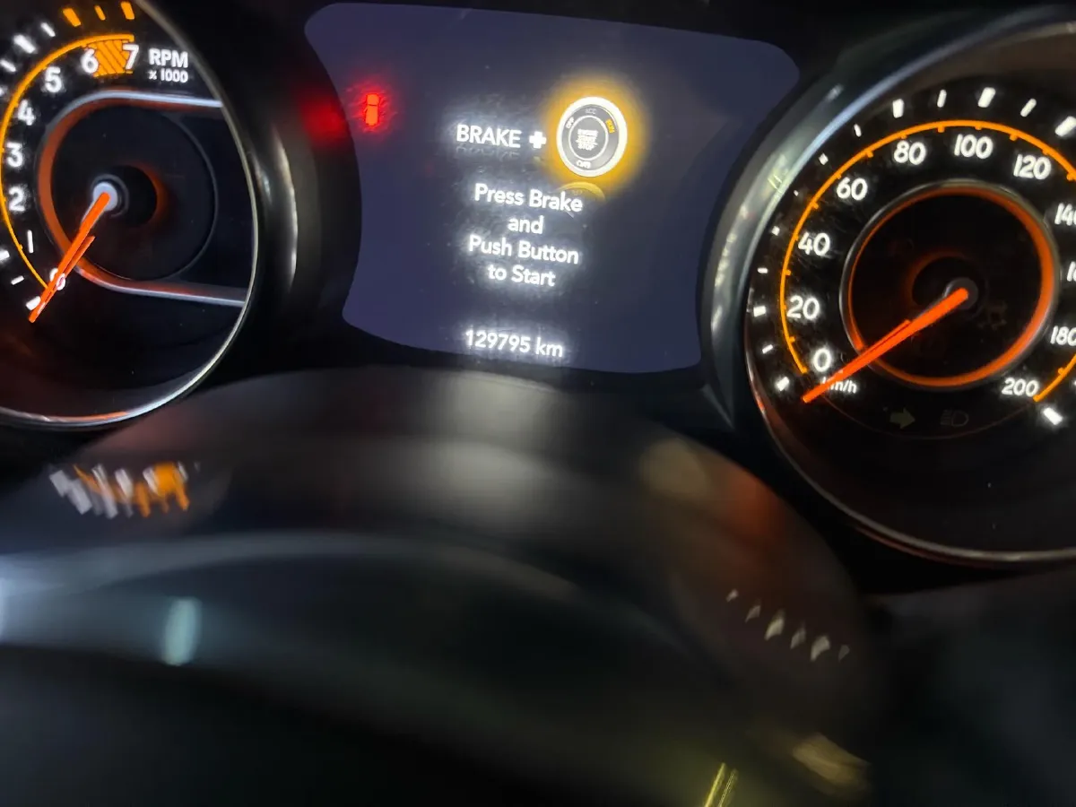 2019 Jeep Wrangler 2.0T 266HP L4 8AT,autocango,china used car exporter,china ev exporter,chinese used car exporter,chinese used ev exporter