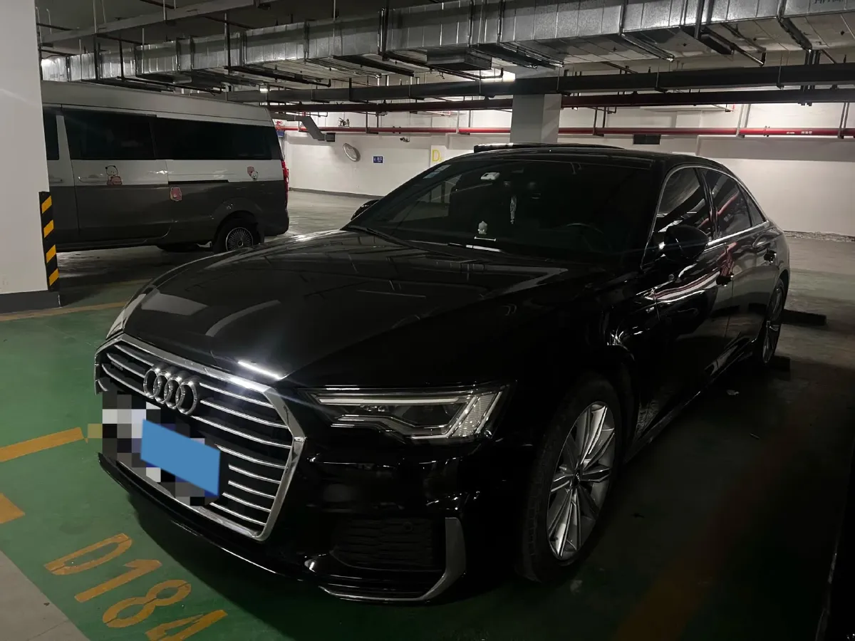 2021 Audi A6L 2.0T 224HP L4 7DCT,autocango,china used car exporter,china ev exporter,chinese used car exporter,chinese used ev exporter