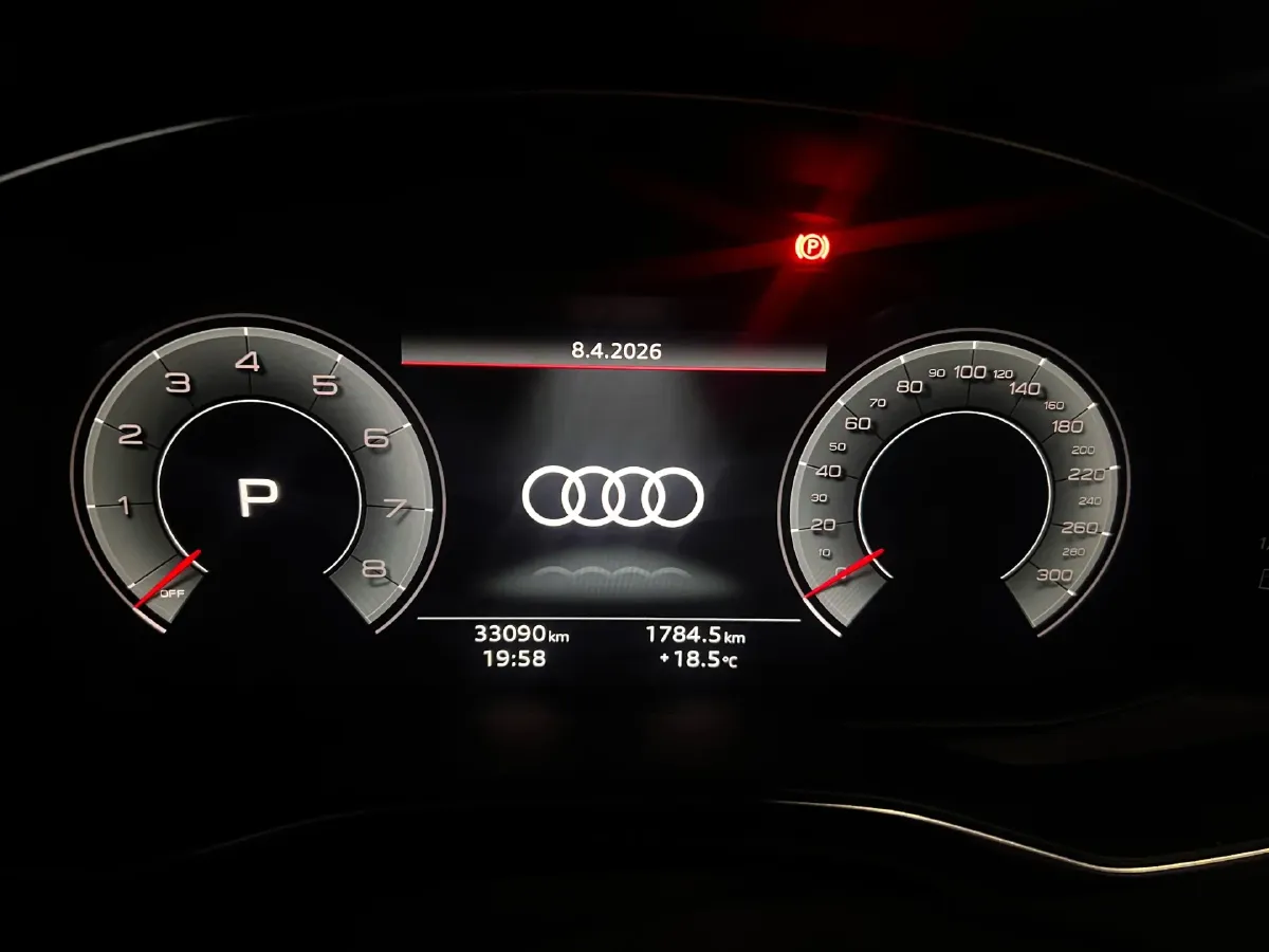 2021 Audi A6L 2.0T 224HP L4 7DCT,autocango,china used car exporter,china ev exporter,chinese used car exporter,chinese used ev exporter