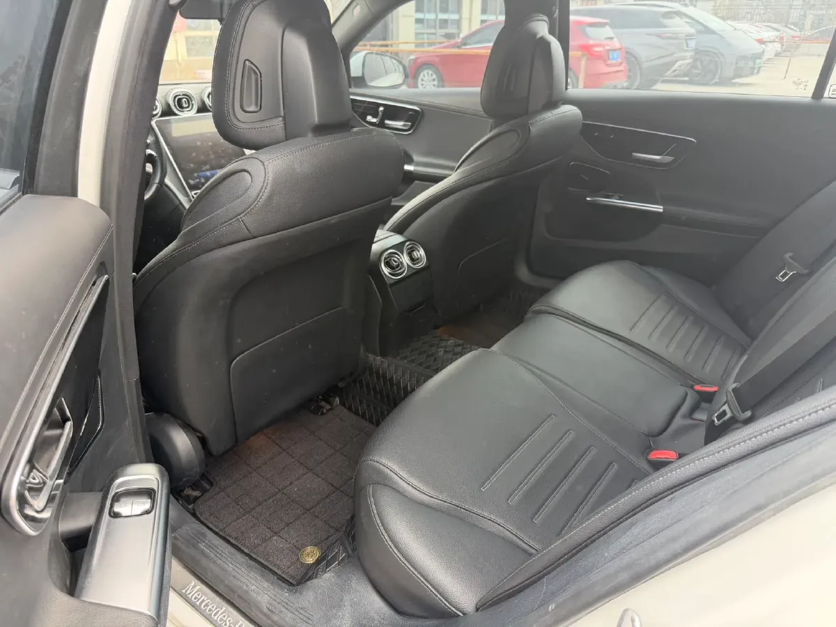 2023 Mercedes-Benz C Class 1.5T 204HP L4 9AT,autocango,china used car exporter,china ev exporter,chinese used car exporter,chinese used ev exporter
