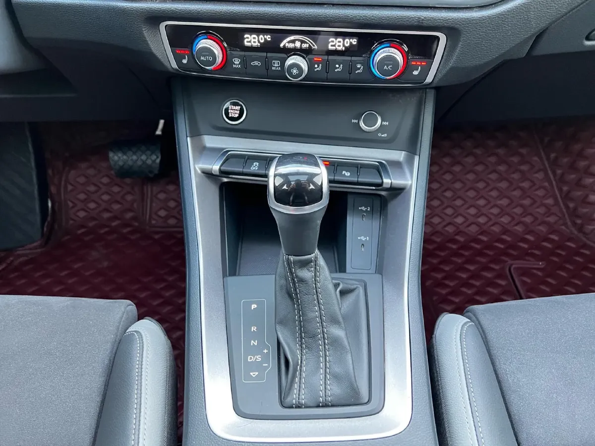 2022 Audi Q3 1.4T 150HP L4 7DCT,autocango,china used car exporter,china ev exporter,chinese used car exporter,chinese used ev exporter