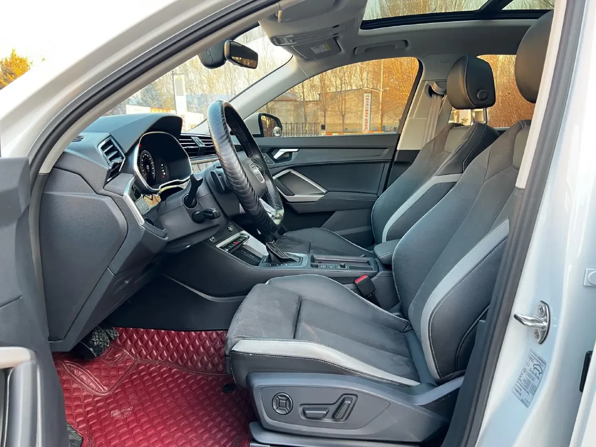 2022 Audi Q3 1.4T 150HP L4 7DCT,autocango,china used car exporter,china ev exporter,chinese used car exporter,chinese used ev exporter