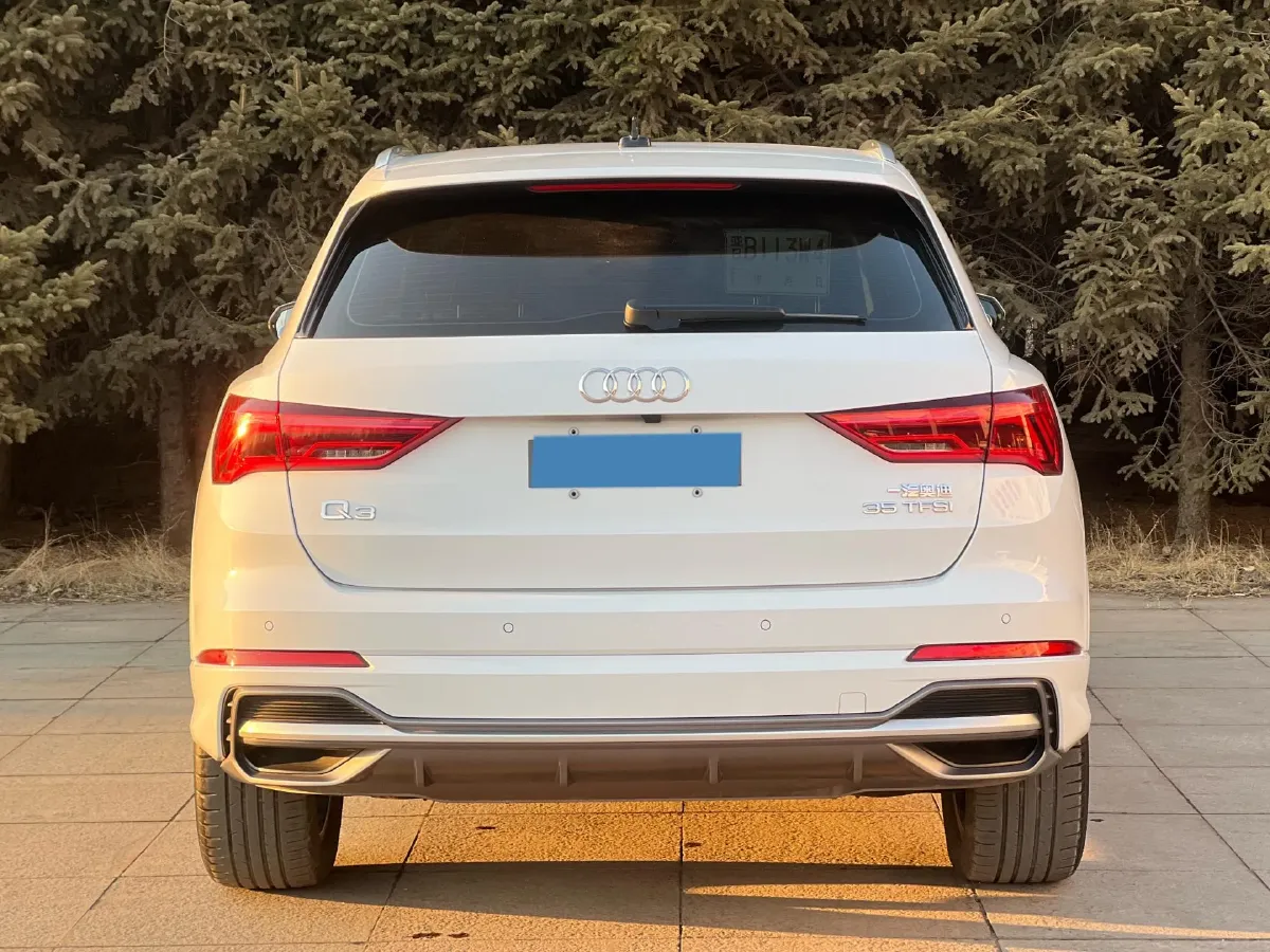 2022 Audi Q3 1.4T 150HP L4 7DCT,autocango,china used car exporter,china ev exporter,chinese used car exporter,chinese used ev exporter
