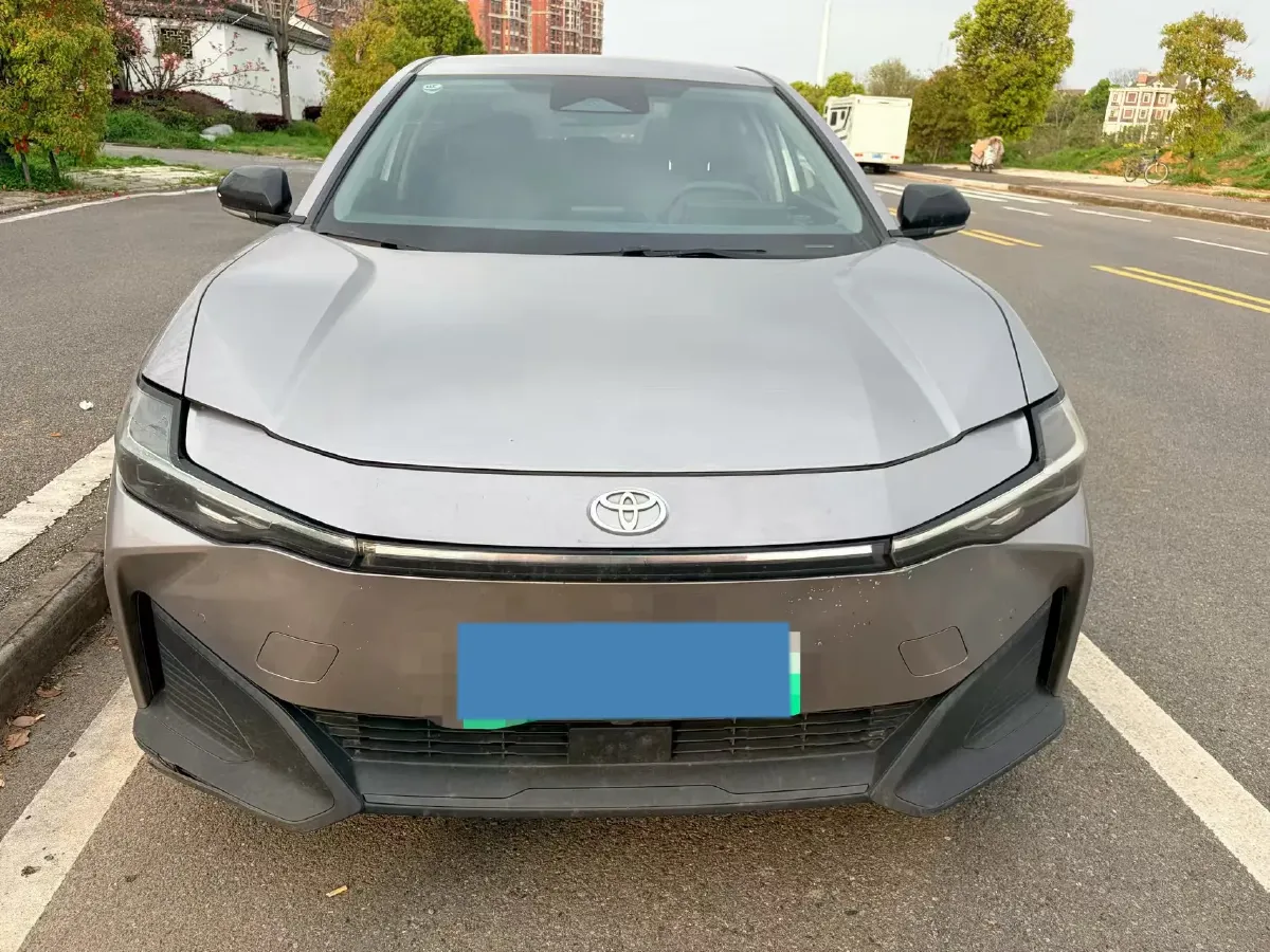 2023 Toyota bZ3 BEV 49.92KWH,autocango,china used car exporter,china ev exporter,chinese used car exporter,chinese used ev exporter