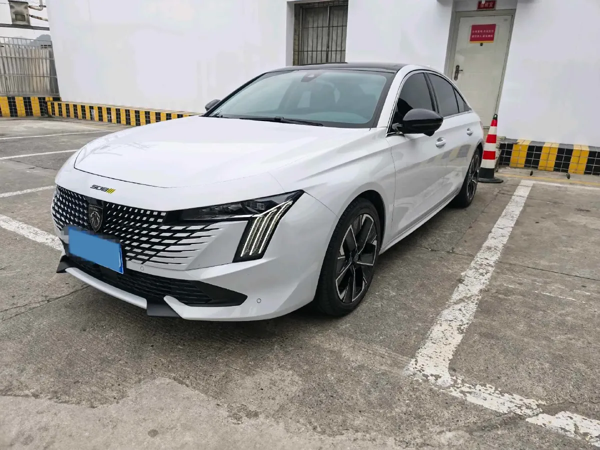 2023 Peugeot 508 1.8T 211HP L4 8AT,autocango,china used car exporter,china ev exporter,chinese used car exporter,chinese used ev exporter