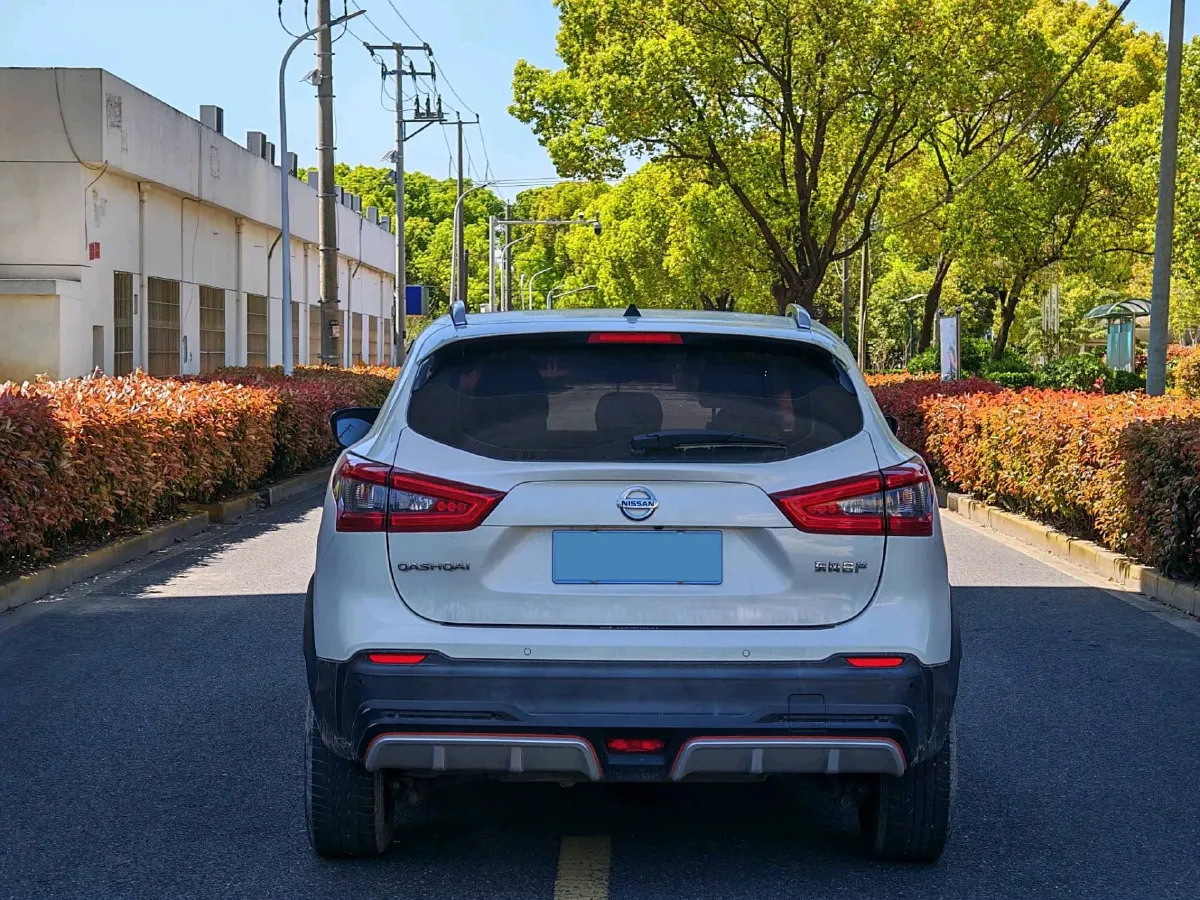 2022 Nissan Qashqai 2.0L 151HP L4 CVT,autocango,china used car exporter,china ev exporter,chinese used car exporter,chinese used ev exporter