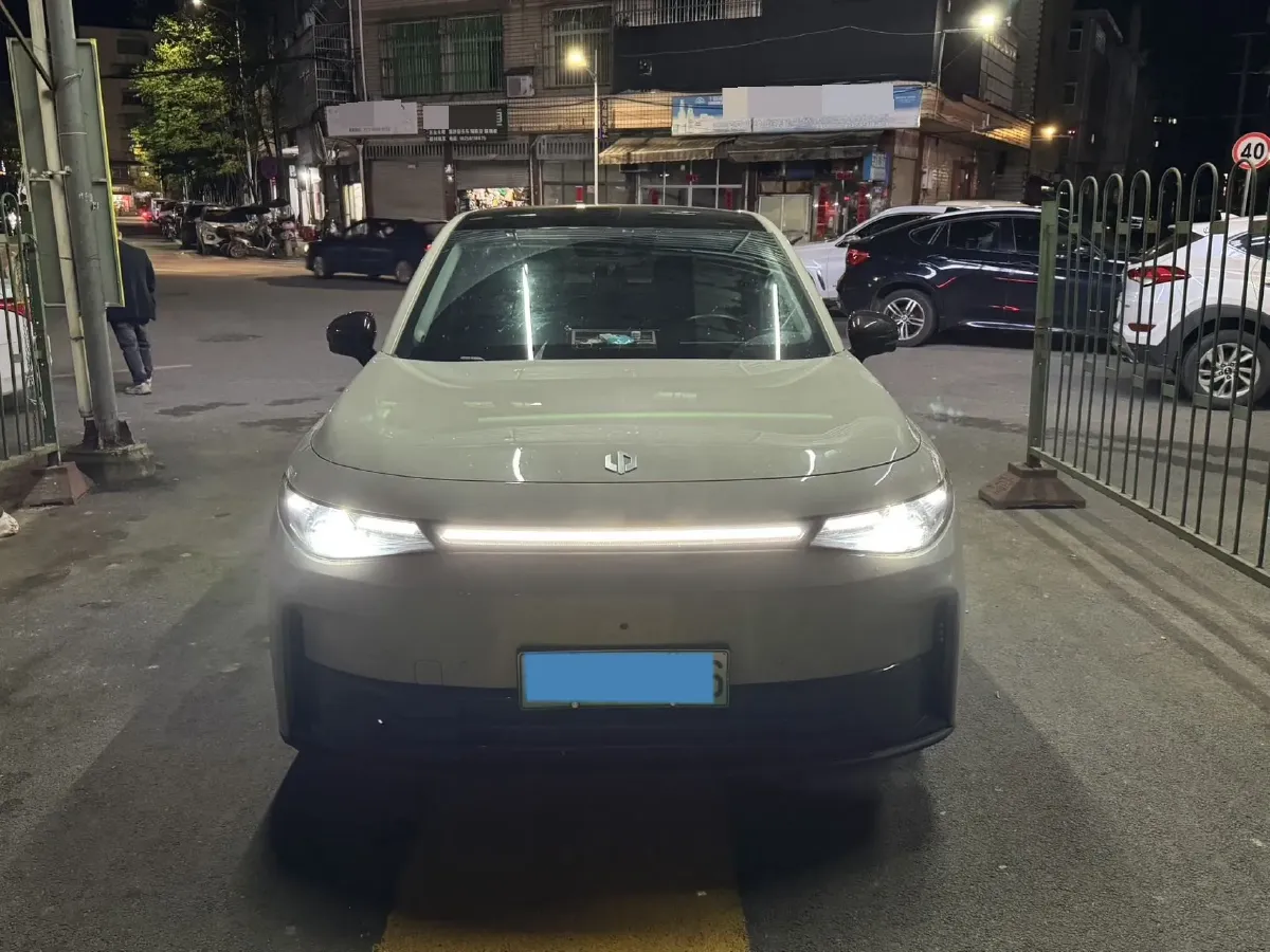 2024 Leapmotor C10 BEV 69.9KWH,autocango,china used car exporter,china ev exporter,chinese used car exporter,chinese used ev exporter